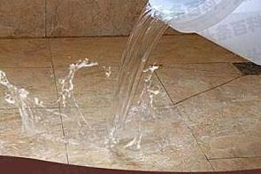 建华漏水维修 免砸砖防水材料该如何施工